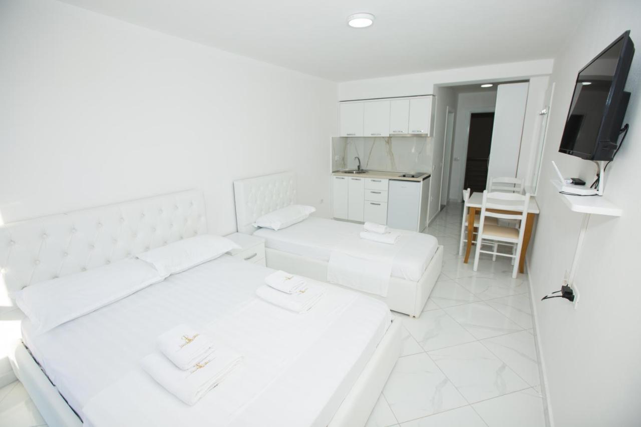 Royal Palace Aparthotel Lezha Kültér fotó
