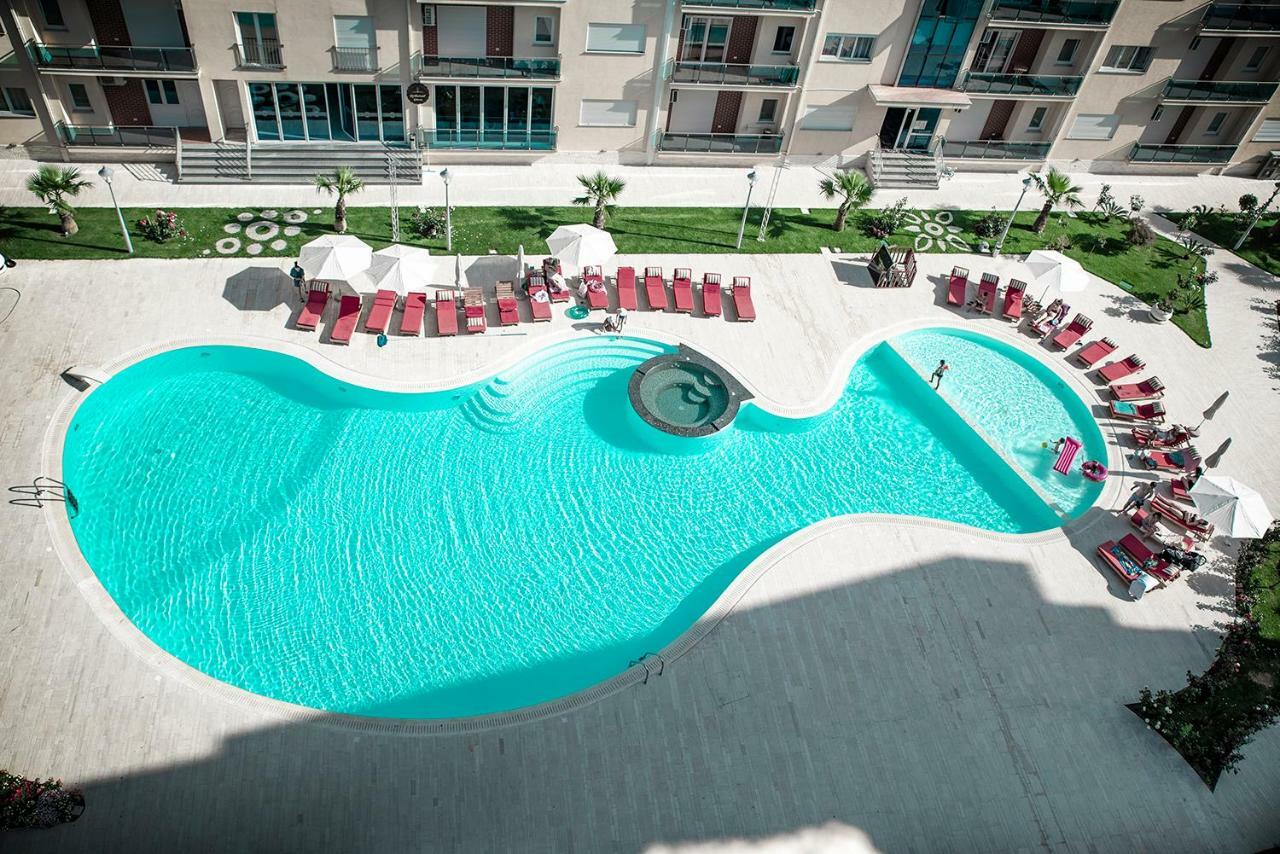 Royal Palace Aparthotel Lezha Kültér fotó