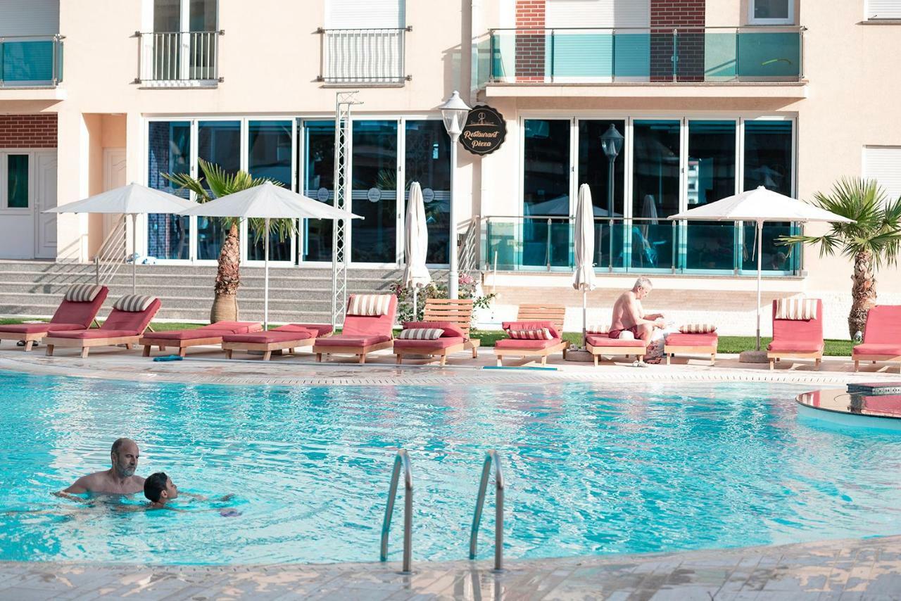 Royal Palace Aparthotel Lezha Kültér fotó